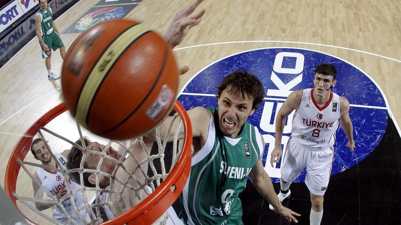 Takole je Boji zabijal na SP, zdaj je super formo prenesel v Efes Pilsen. (Foto: