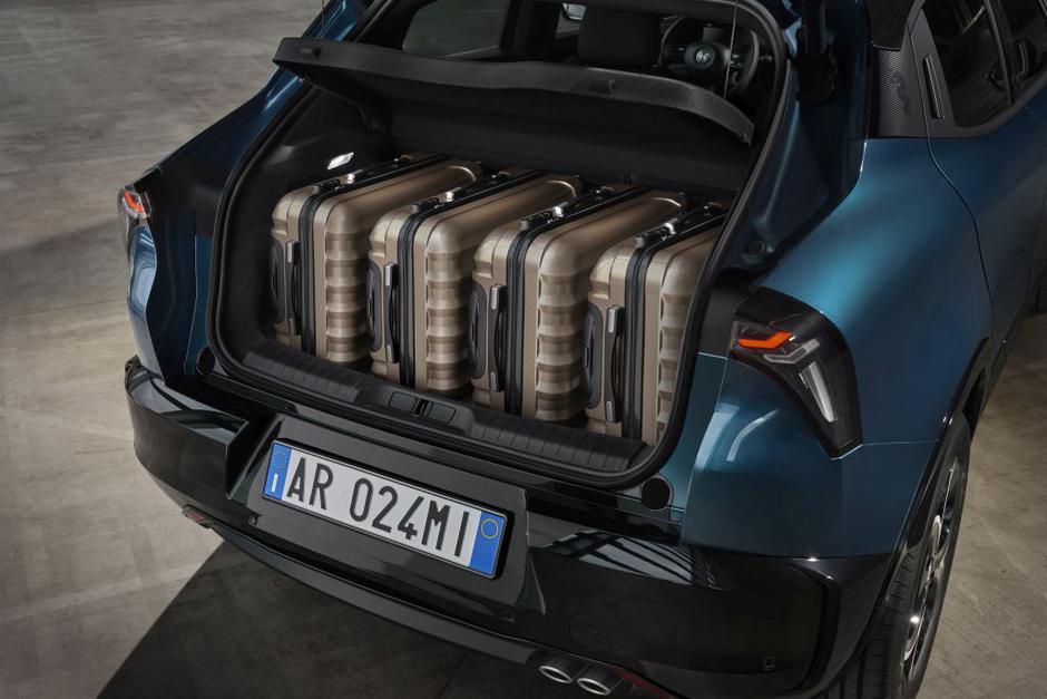 Alfa romeo milano | Avtor: Alfaa romeo