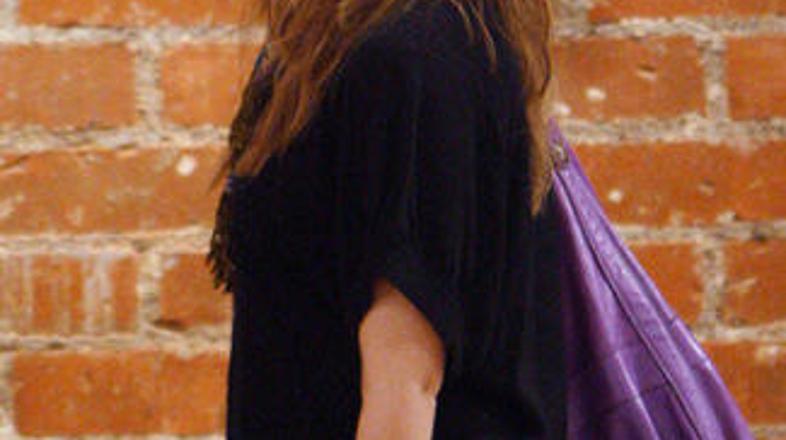 Jessica se pridružuje hollywoodskemu trendu dvojčkov.