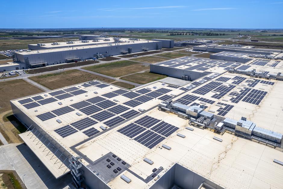 BMW Debrecen tovarna | Avtor: BMW