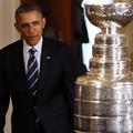 barack obama chicago blackhawks stanleyjev pokal sprejem