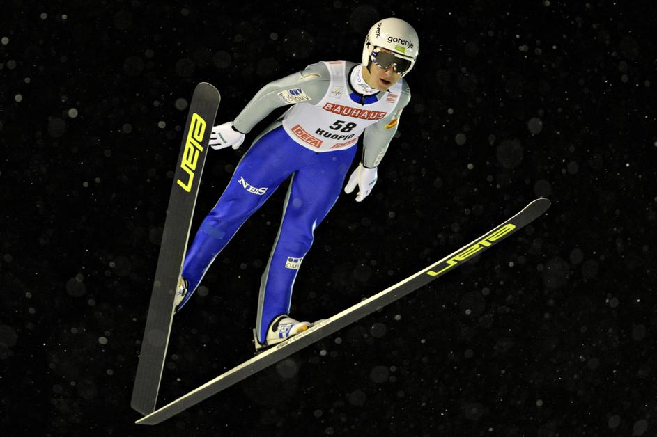 Tudi trener Matjaž Zupan je bil zelo zadovoljen z nastopom Petra Prevca. (Foto: 