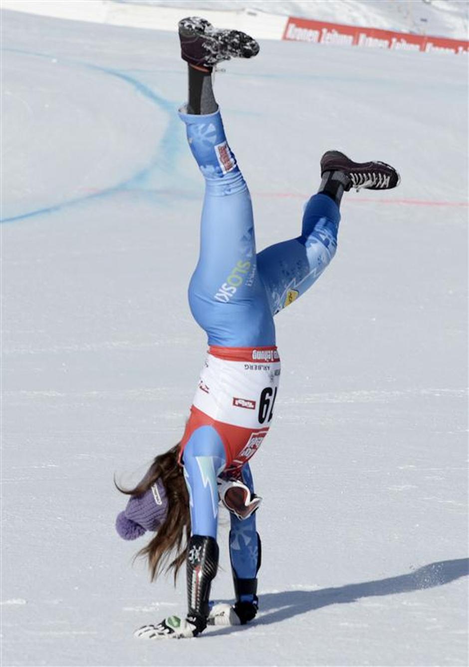 Maze St. Anton superveleslalom svetovni pokal alpsko smučanje cilj veselje | Avtor: EPA