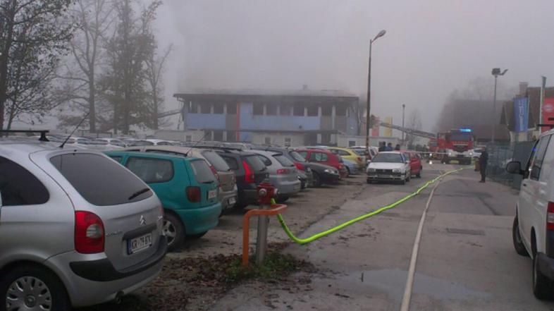 Eksplozija in požar v Hrastju