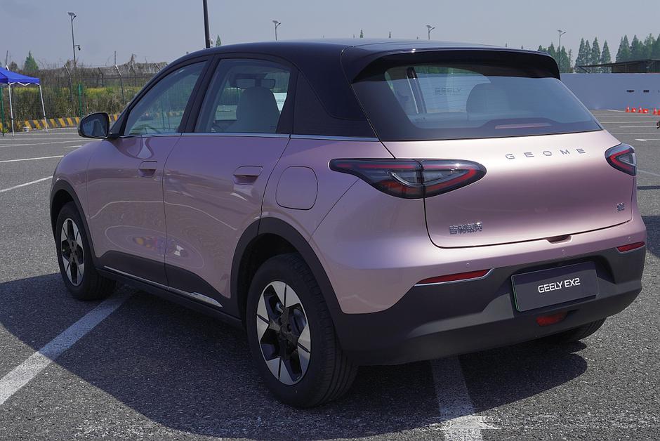 gelly EX2, geely E2 | Avtor: Matija_Janežič