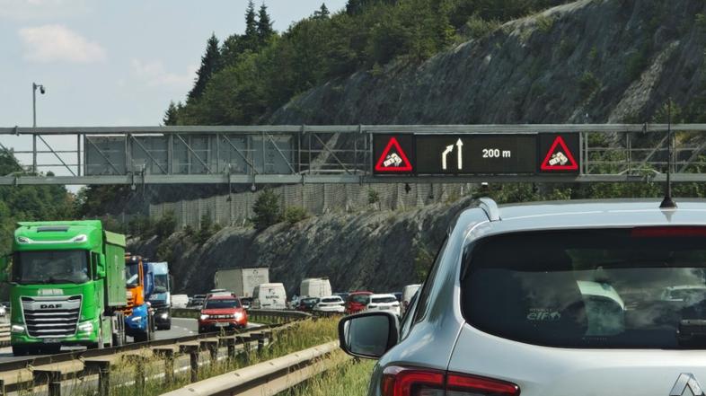 Prometna nesreča, kolona