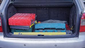 avtomobil prtljažnik