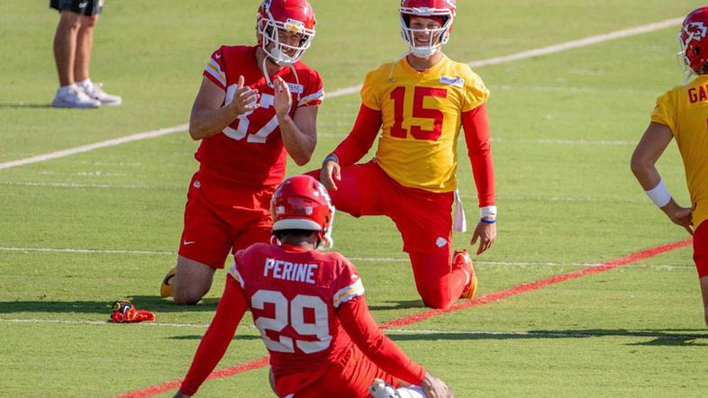 Travis Kelce Patrick Mahomes