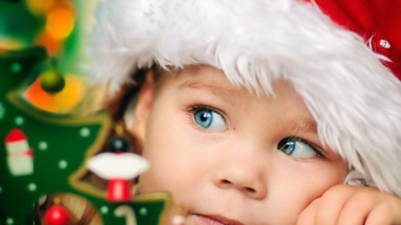 deklica, božič, darila