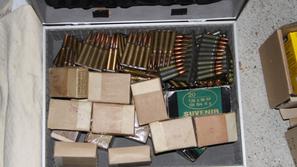 Zaseženo orožje v Novem mestu ...