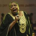 Miriam Makeba je umrla po nastopu na dobrodelnem koncertu v Italiji.