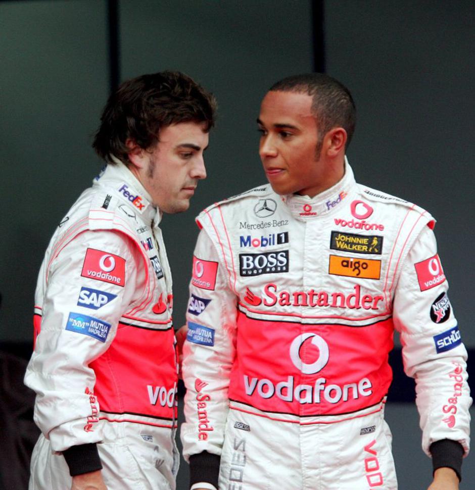 fernando alonso lewis hamilton | Avtor: EPA