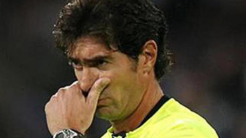 Nogometni sodnik Mauro Bergonzij je bil tarča napada, vendar so ga neznanci zame