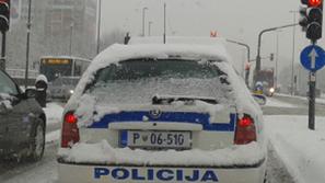 Policija in sneg