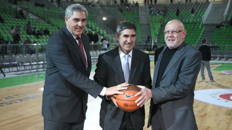 Radovan Lorbek, Jordi Bertomeu, Janez Rajgelj, Stožice