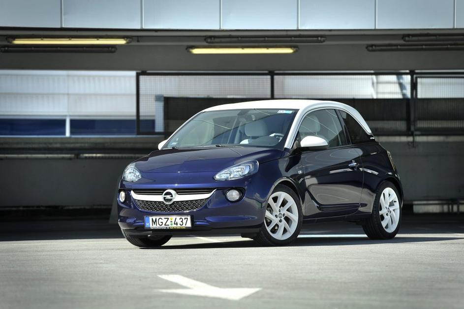 Opel adam