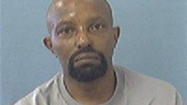 Sowell je svoje žrtve večinoma zadavil. 