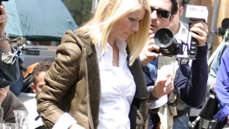 Gwyneth na snemanju nove reklame za modno agencijo Tod.
