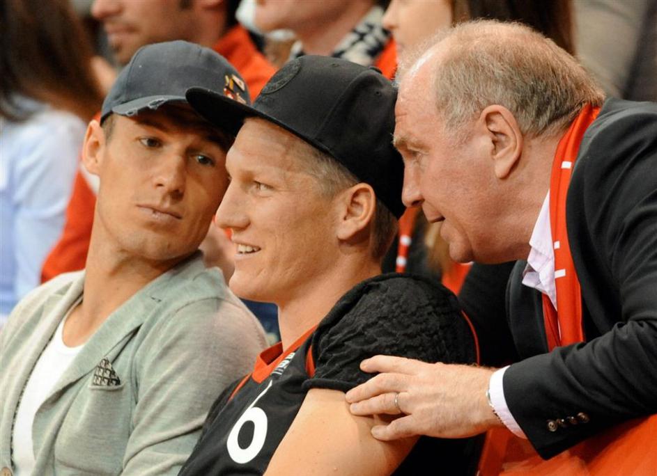 Schweinsteiger Robben Hoeness Bayern München Alba Bundesliga četrtfinale prvenst