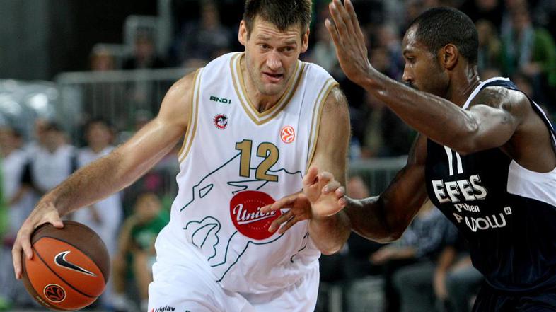 Goran Jagodnik bo nagrado za najbolj koristnega igralca prejel v četrtek zvečer 