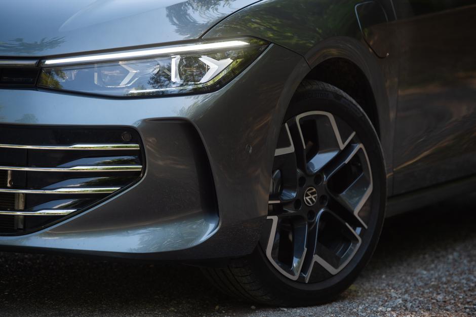 Volkswagen Passat | Avtor: Anže Petkovšek