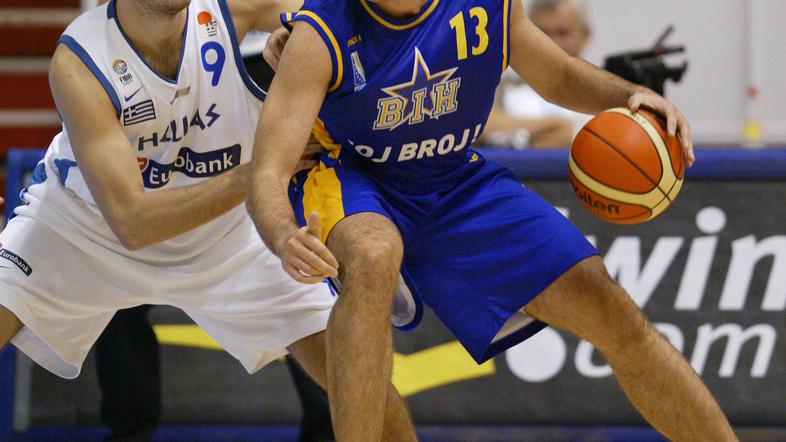 Jasmin Hukić se po štirih sezonah vrača v Tivoli.