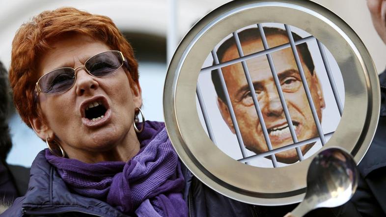 ženske, protest, berlusconi