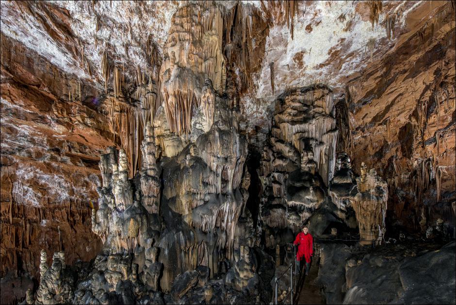 Na kalvariji - Divaška jama | Avtor: Borut Lozej: Na kalvariji (Divaška jama)