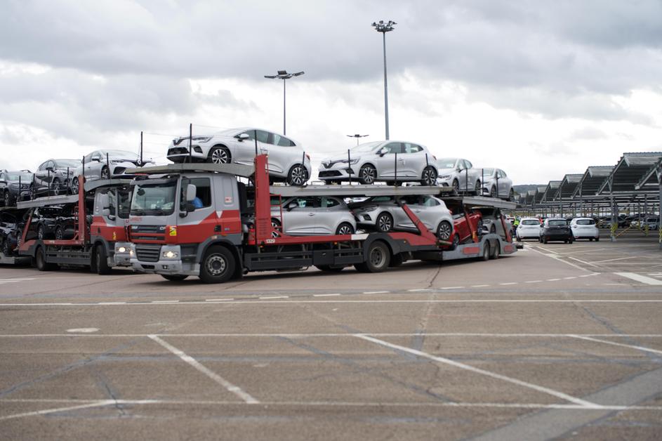 Renault Re-factory Flins