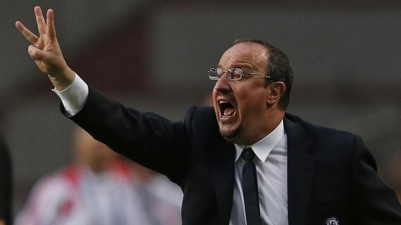 rafa benitez benfica chelsea evropska liga finale