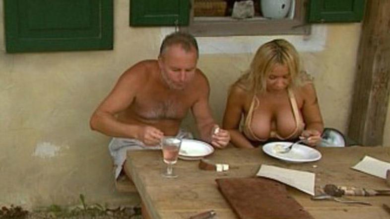 Če bo Artur Štern (levo) v finalno oddajo prišel vinjen, ga bodo na Pop TV diskv