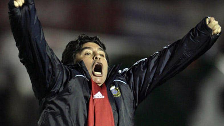 Maradoni je reprezentanco Argentine le uspelo popeljati na svetovno prvenstvo.