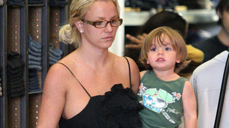 Britney bo lahko pogosteje obiskovala svoja dva sinova.