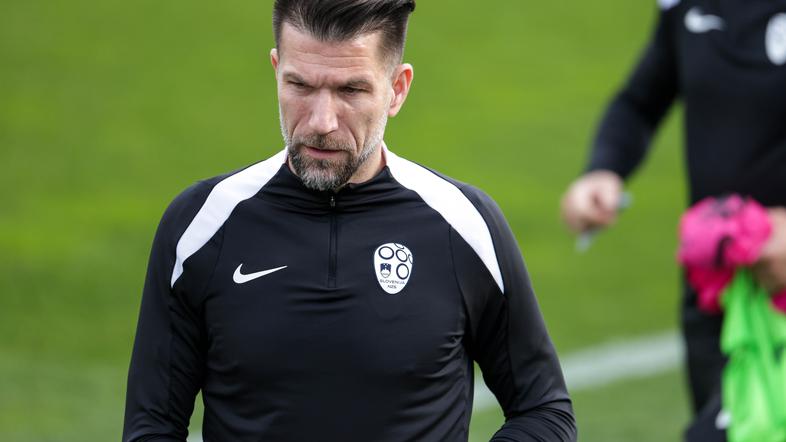 trening nogometne reprezentance slovenije, boštjan cesar