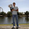 OP Avstralije Melbourne 2010 Federer pokal 