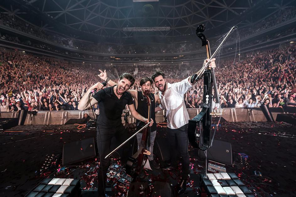 2Cellos
