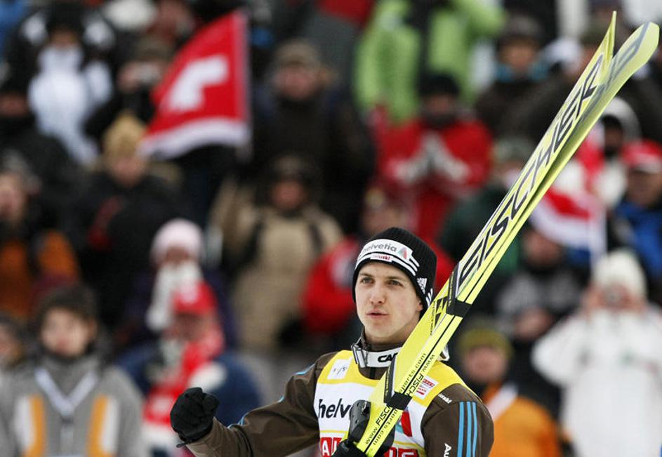 Favoriti novoletna turneja Simon Ammann