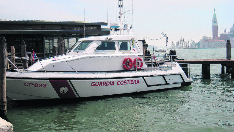 6 tisoč evrov so prebežniki iz Severne Afrike, ki jih je italijanska policija pr