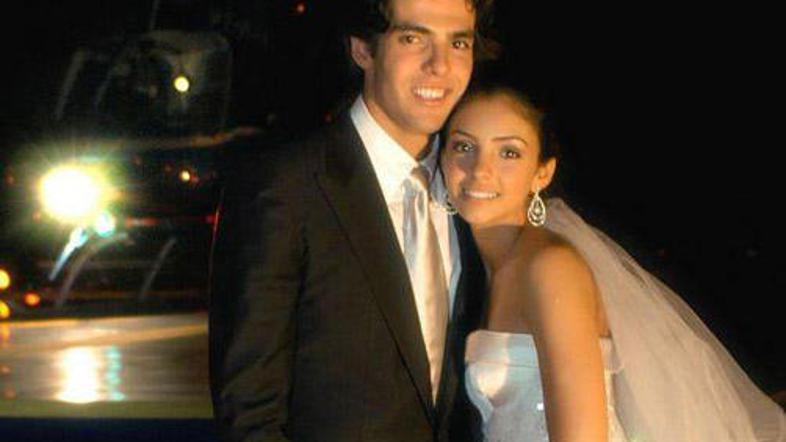 Brazilec Kaka bo po vsej verjetnosti veliki derbi skupaj s svojo ženo spremljal 