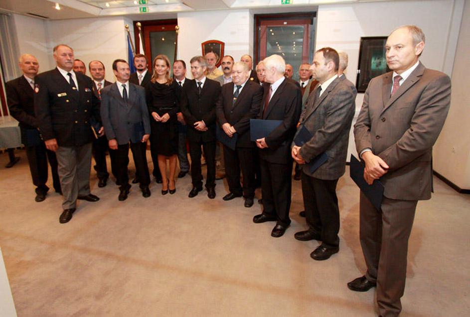 znak policije za sodelovanje, policija, akcija Sever, Katarina Kresal, Janko Gor