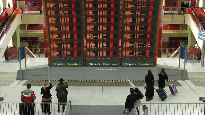 Letališče odpoved leti vulkan