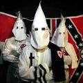Ku Klux Klan zaradi zmage Obame napoveduje rasno vojno, a noče, da bi novega ame