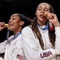 Šport: Šok! Vsaj toliko časa bo ameriška košarkarska zvezda za zapahi - Brittney Griner