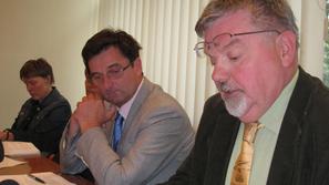 Blejski župan Janez Fajfar (desno) in Boris Malej, direktor blejske občinske upr