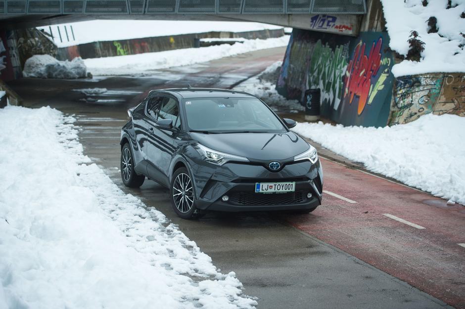 Toyota C-HR Hybrid | Avtor: Anže Petkovšek