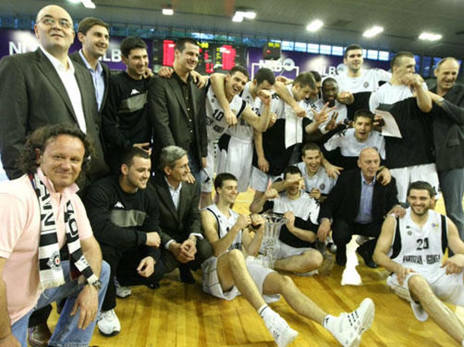 Košarkarji Partizana so edino moštvo v jadranski ligi z dvema naslovoma prvakov.