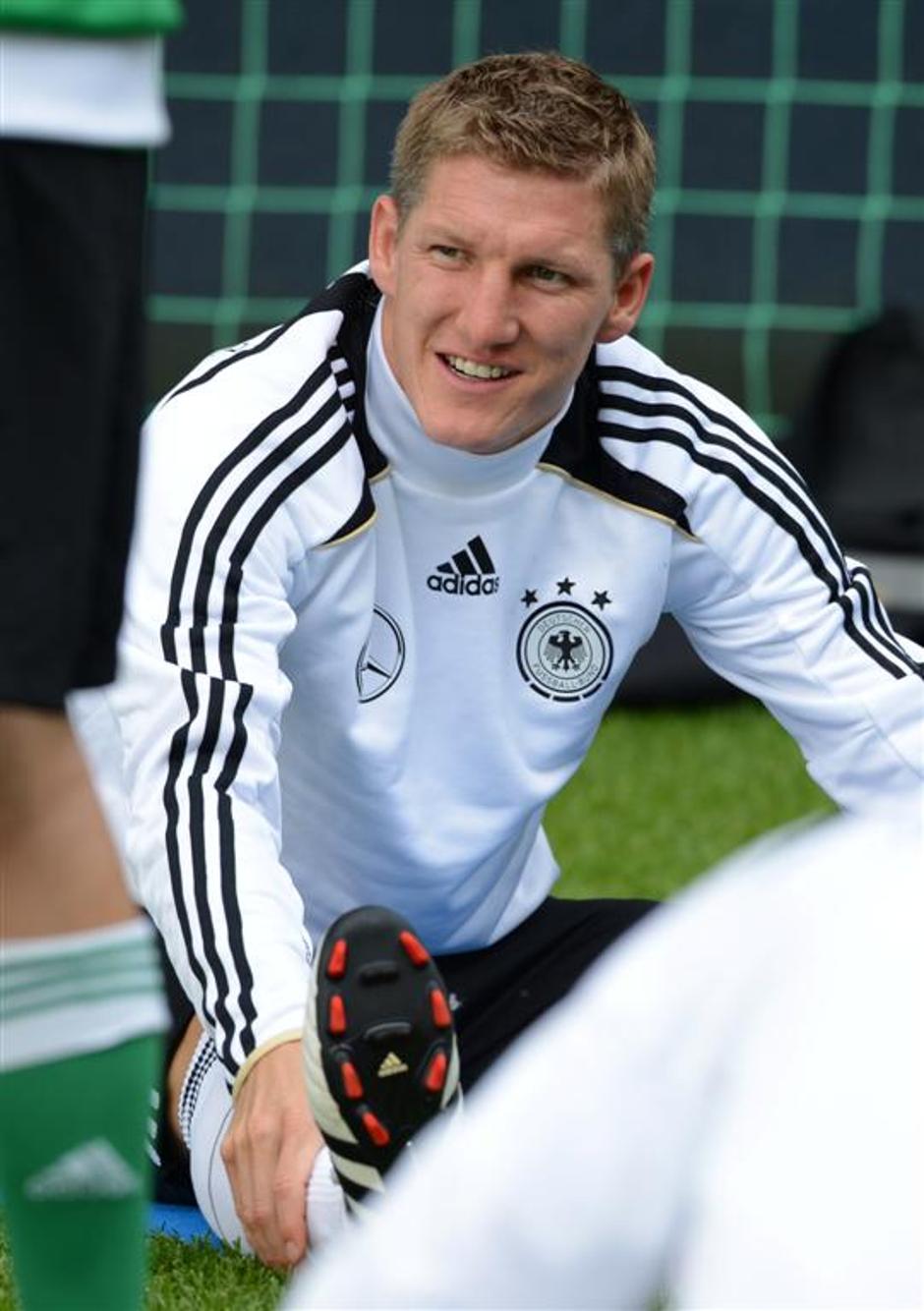 Schweinsteiger Nemčija Italija polfinale trening Gdansk Dwor Oliwski | Avtor: EPA