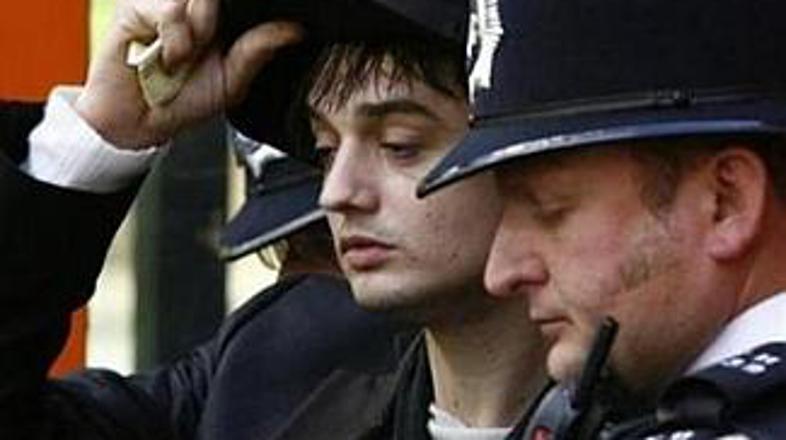 Pete se je tudi tokrat na sodišču pojavil v klobuku.