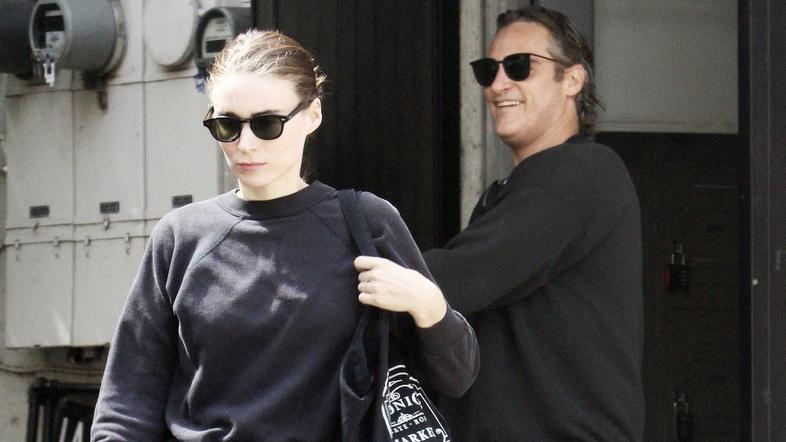 rooney mara, joaquin phoenix