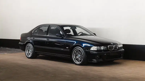 BMW M5 W10